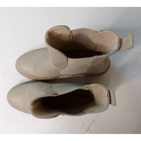 NEROGIARDINI Heeled Leather Chelsea Boot Booties Beige Khaki 9 - Picture 13 of 13